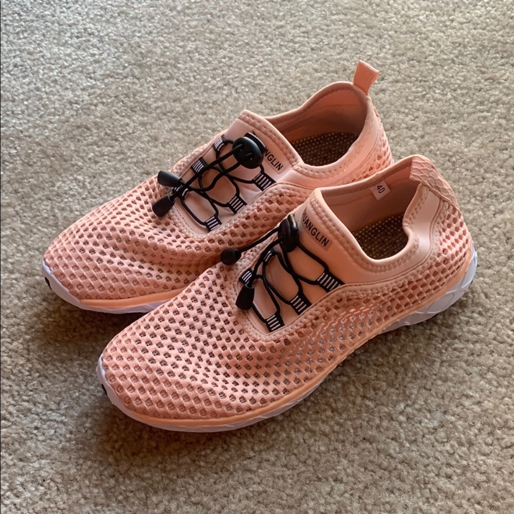 Zhuanglin Slip On Water Shoes